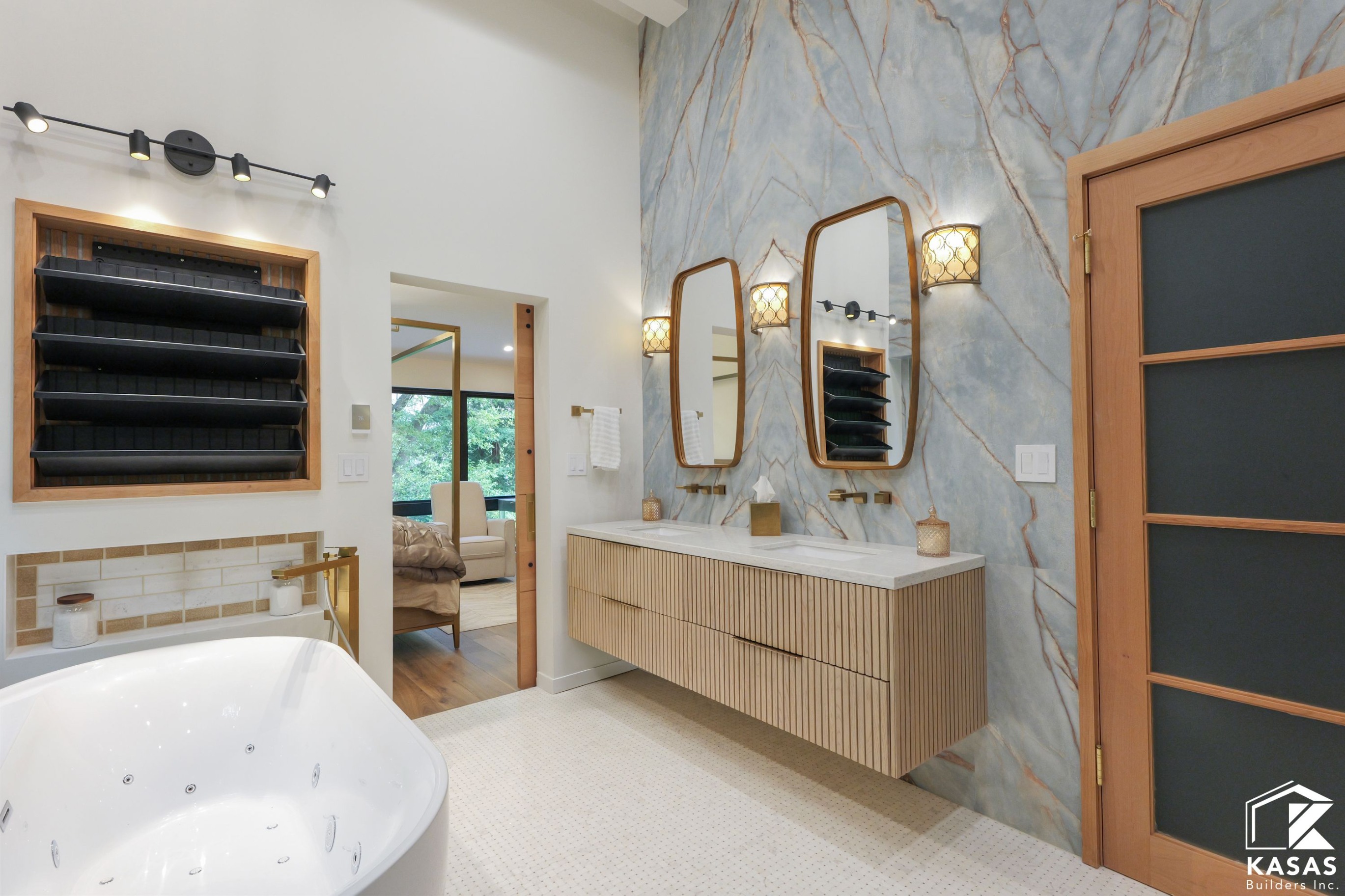 Fernando | Luxury Custom Home Remodel - Treehouse-Inspired Retreat in Corte Madera, California - 9