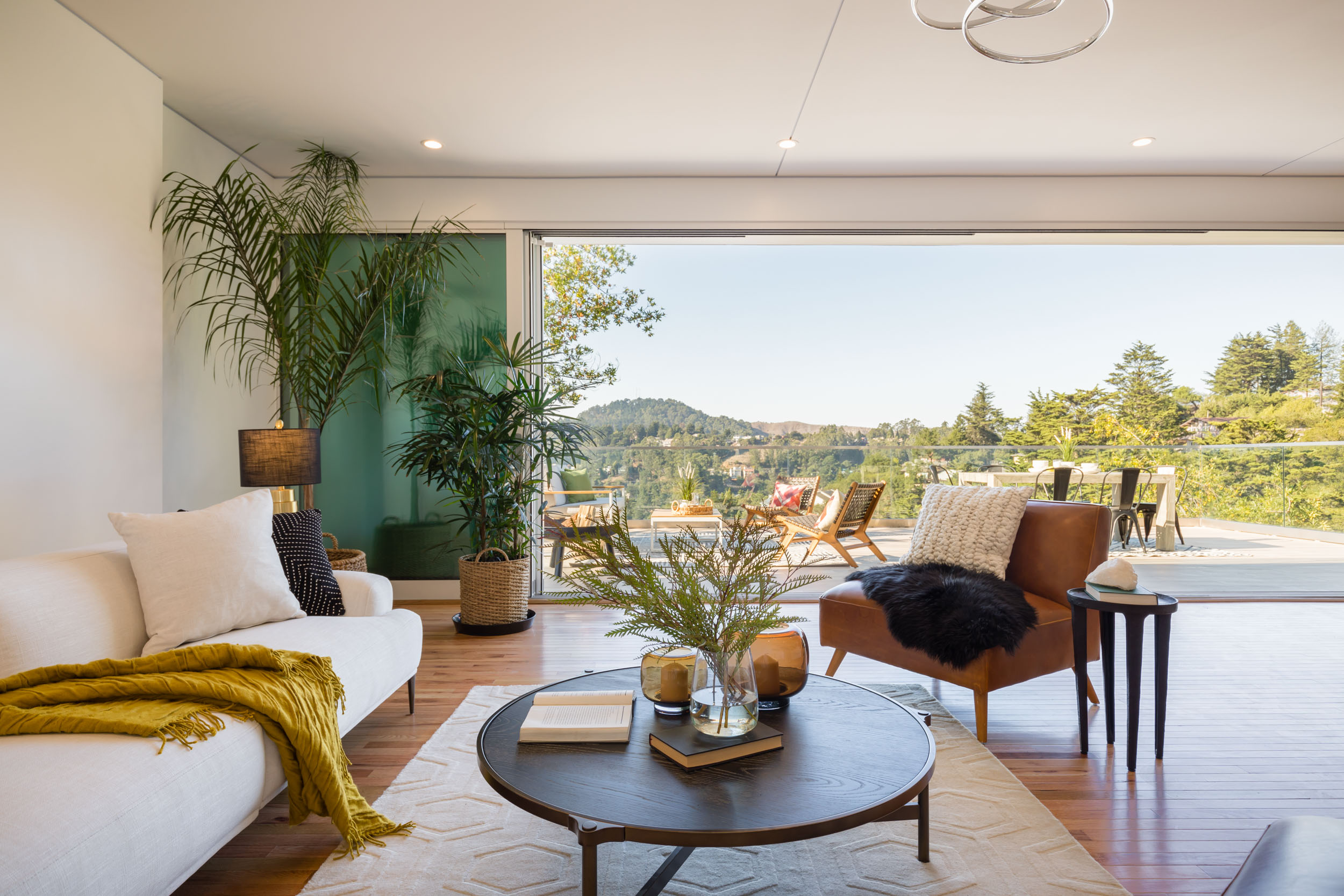 Ilan | Full Home Remodel - 19