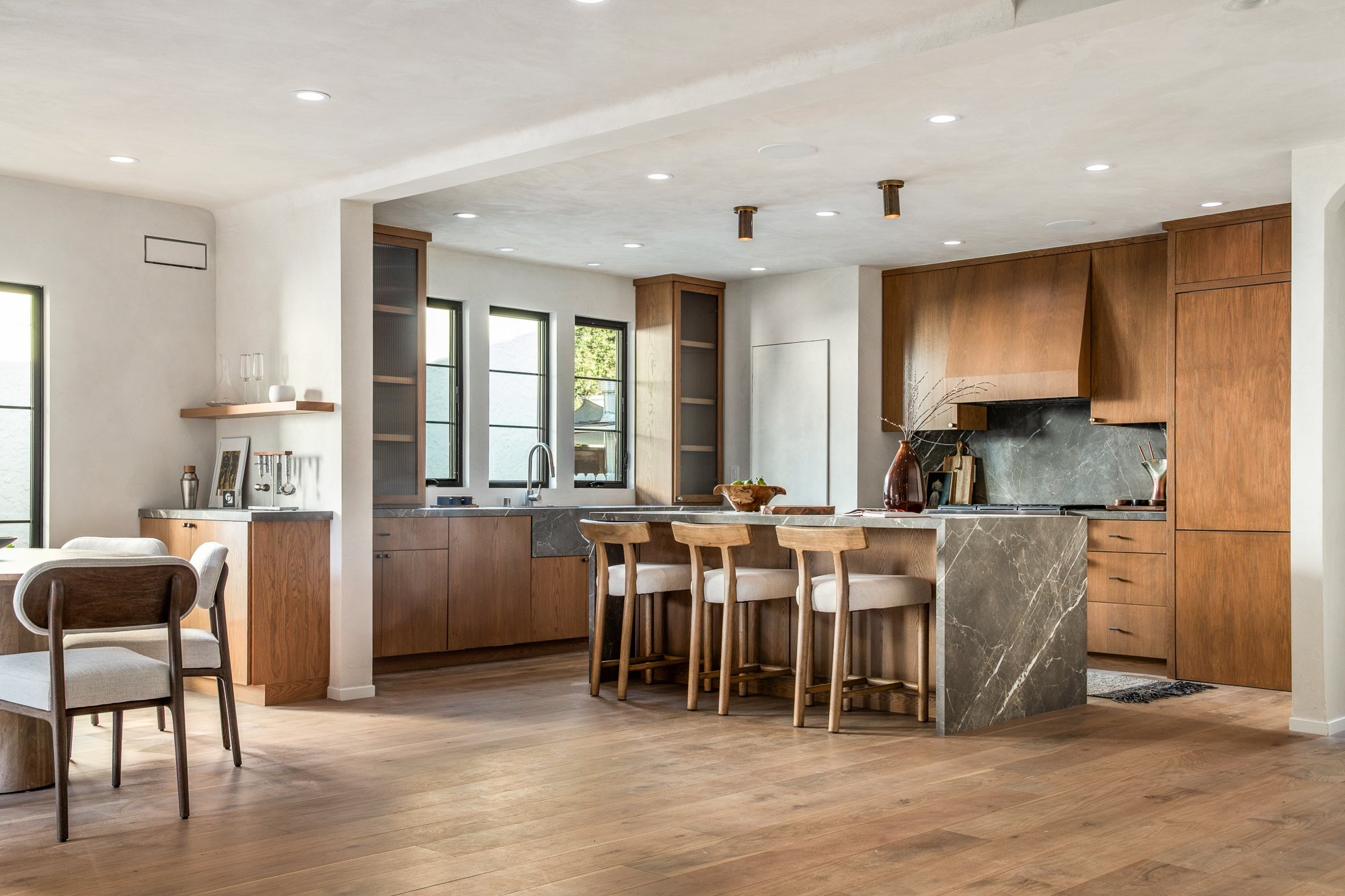 Sahar | Complete Interior + Exterior Remodel - Studio City - 27