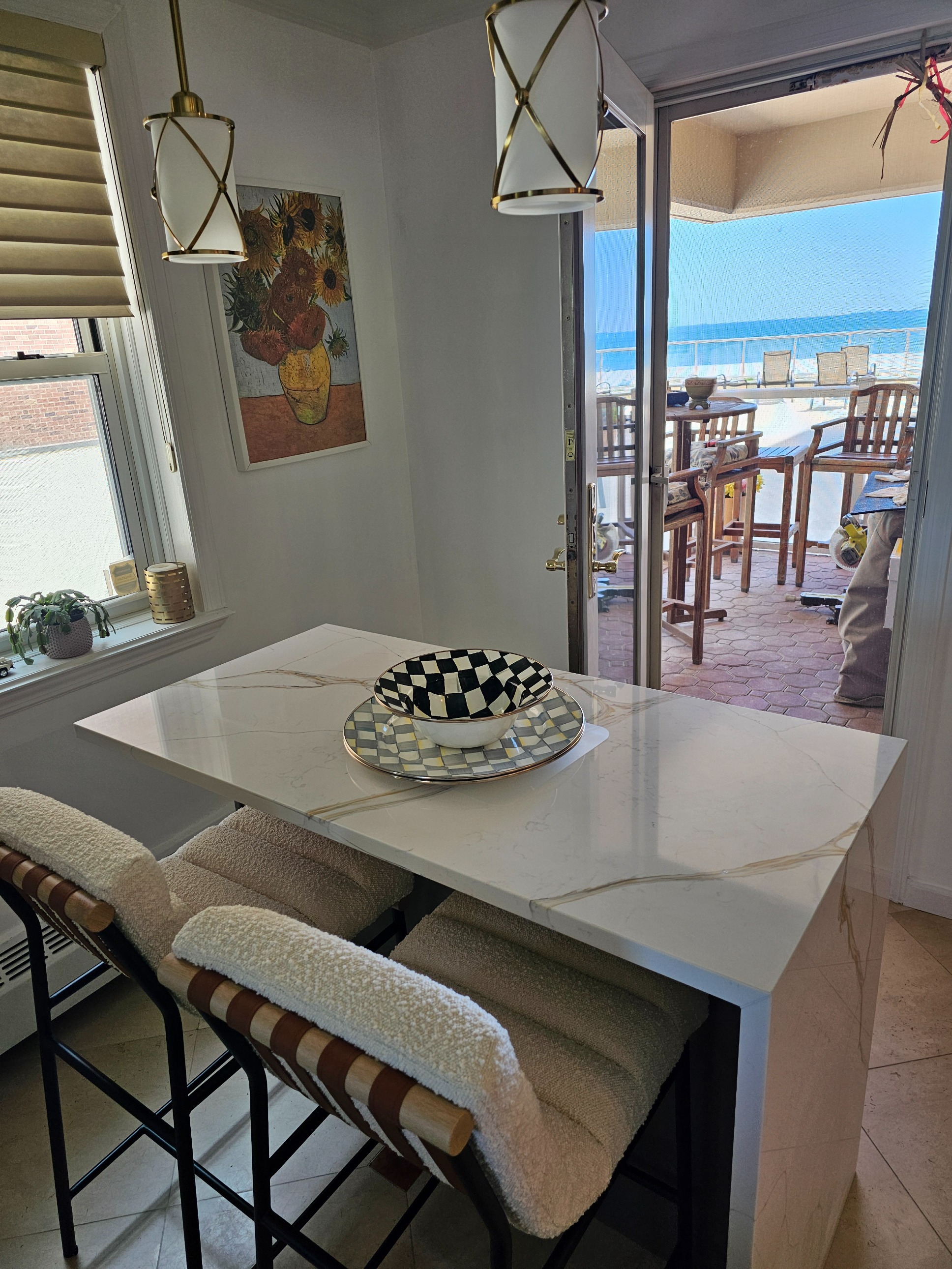 New Dining Island