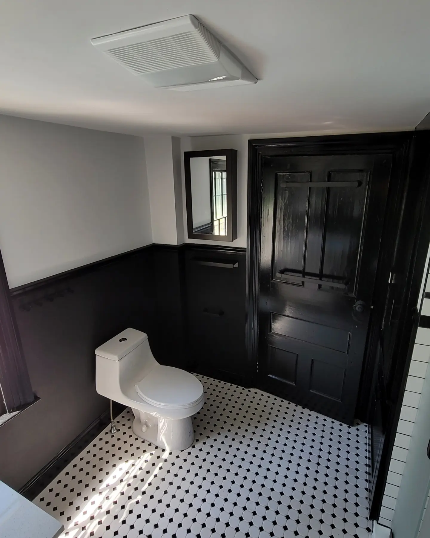 Lucas | Tuxedo Bathroom - 1