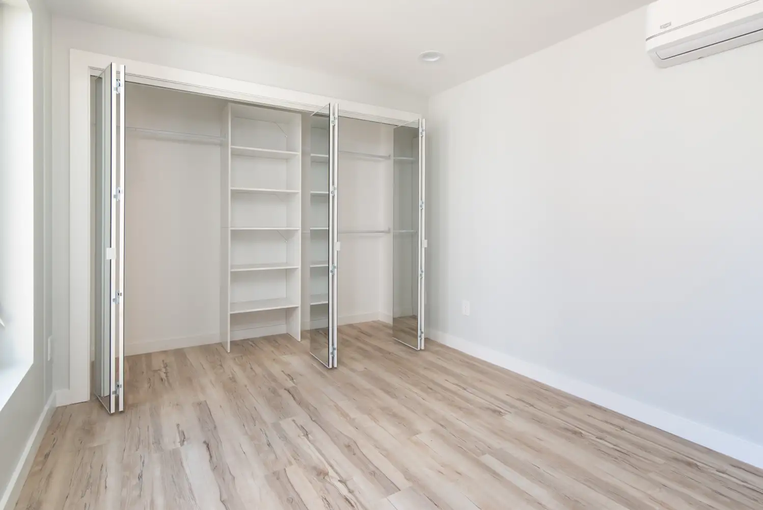 Jaggi | New ADU with 540n sq ft - 6