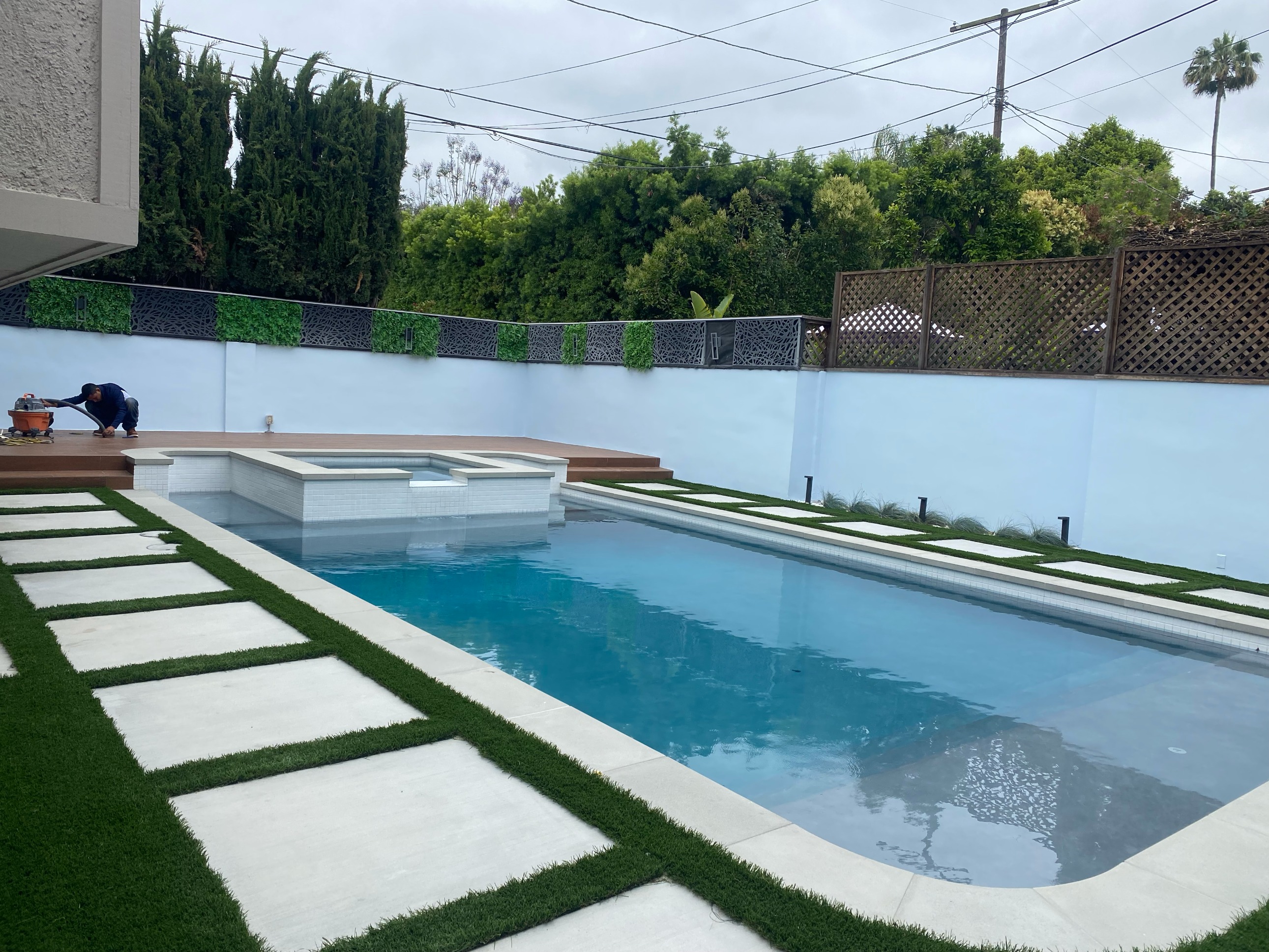 Ron | Long Beach- Outdoor Living - 1