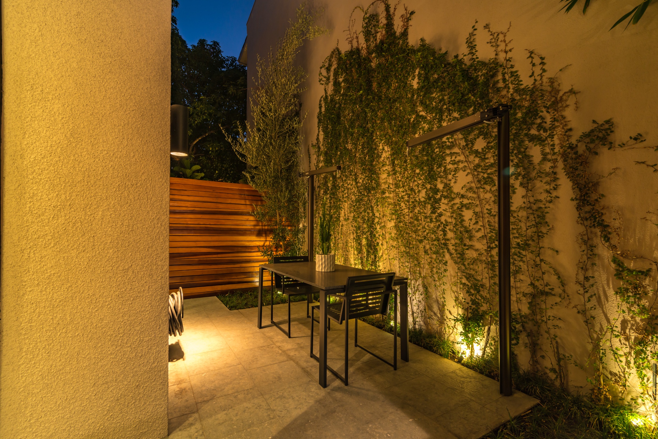 Omri | Hammond Residence - 32