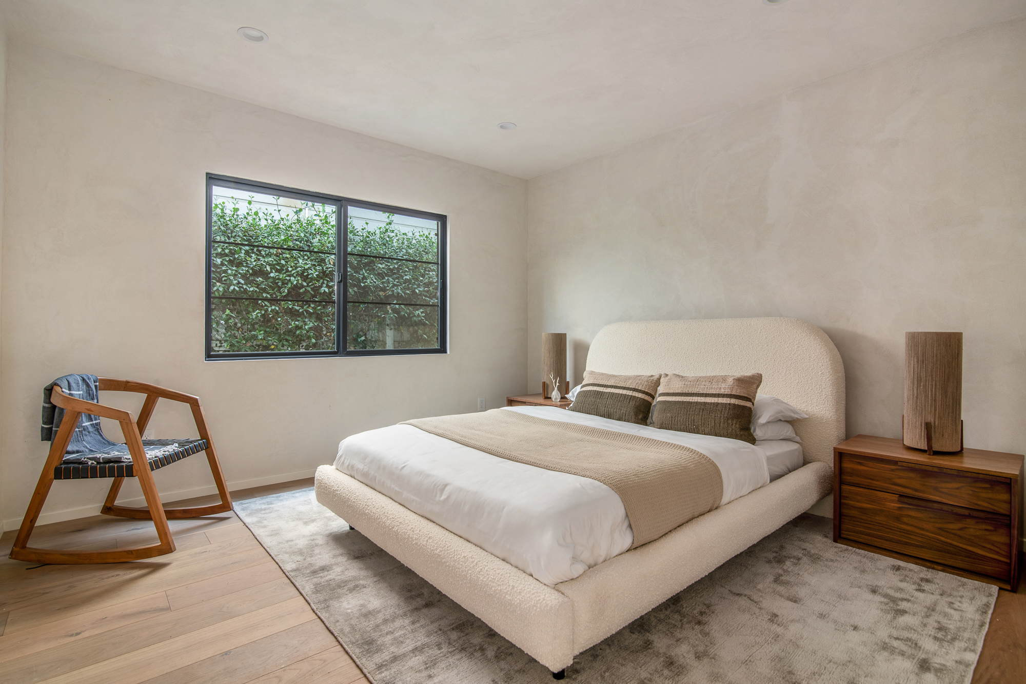 Sahar | Complete Interior + Exterior Remodel - Studio City - 34