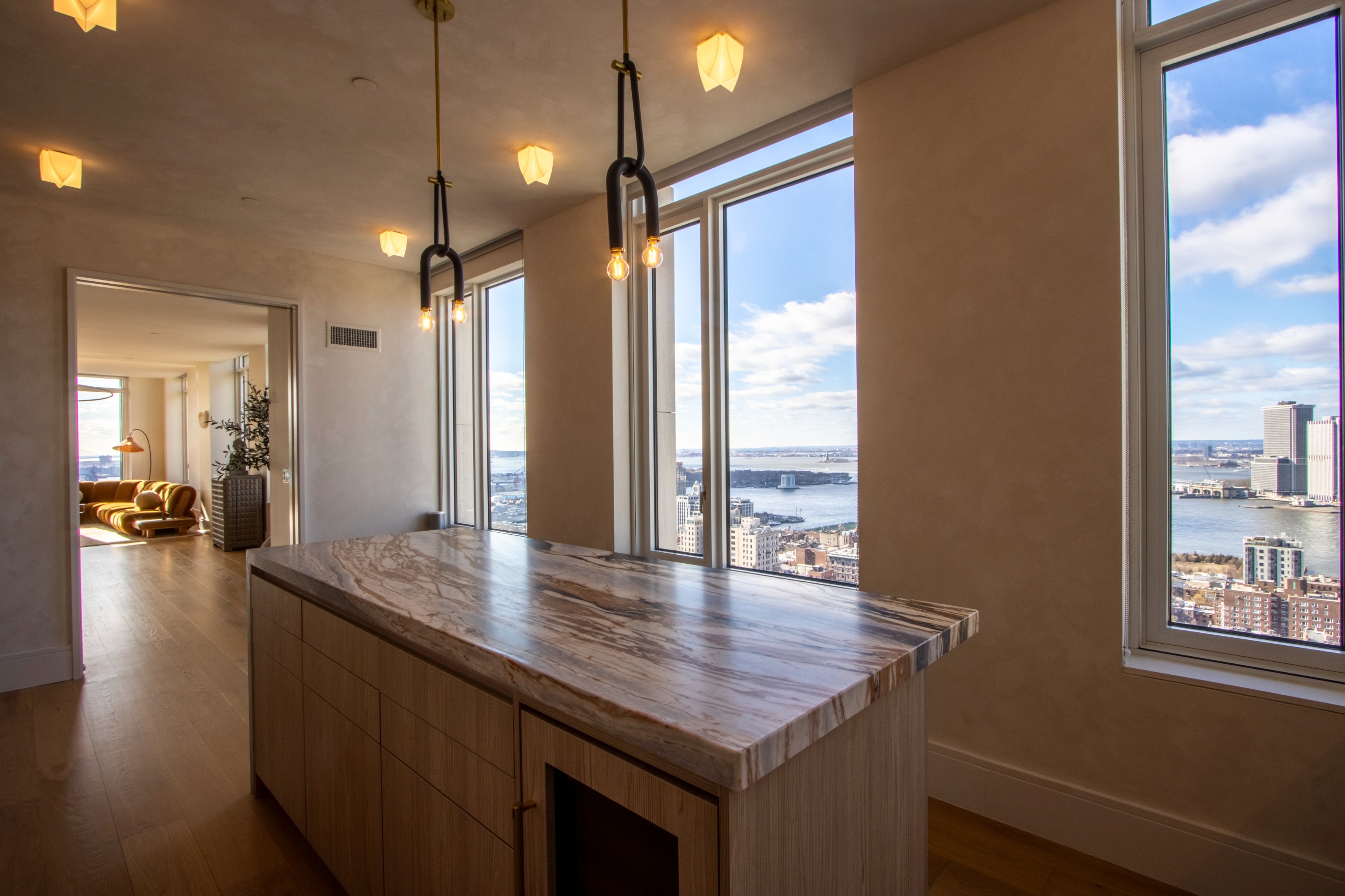 Ion | Dream Home with a View - 7