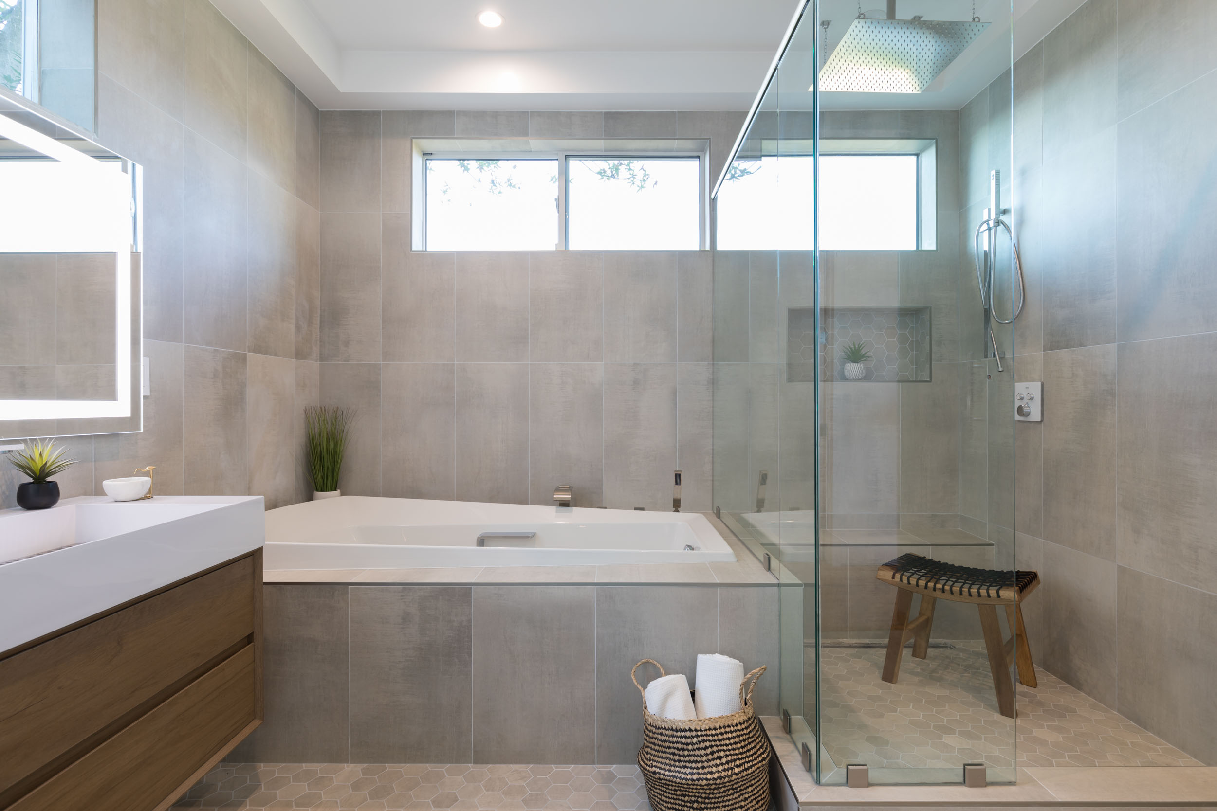Ilan | Full Home Remodel - 5