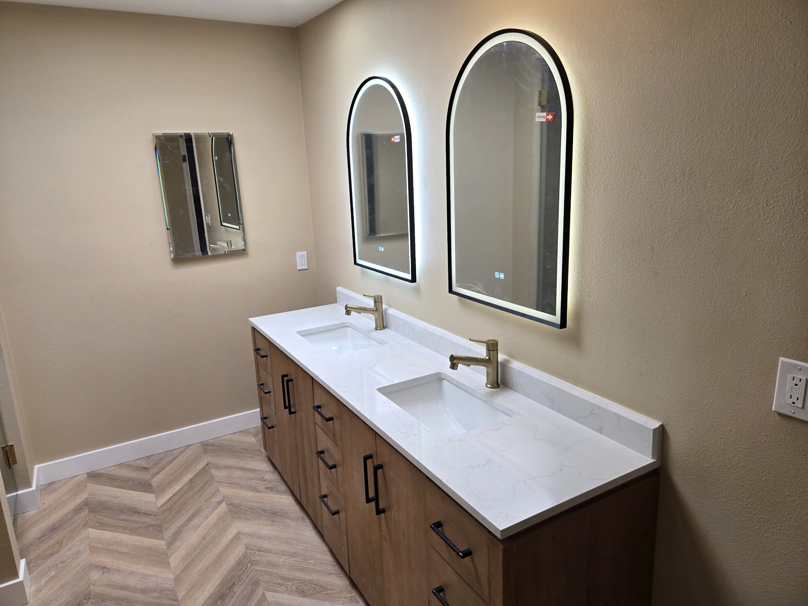 Adam | House remodel - Encino - 10