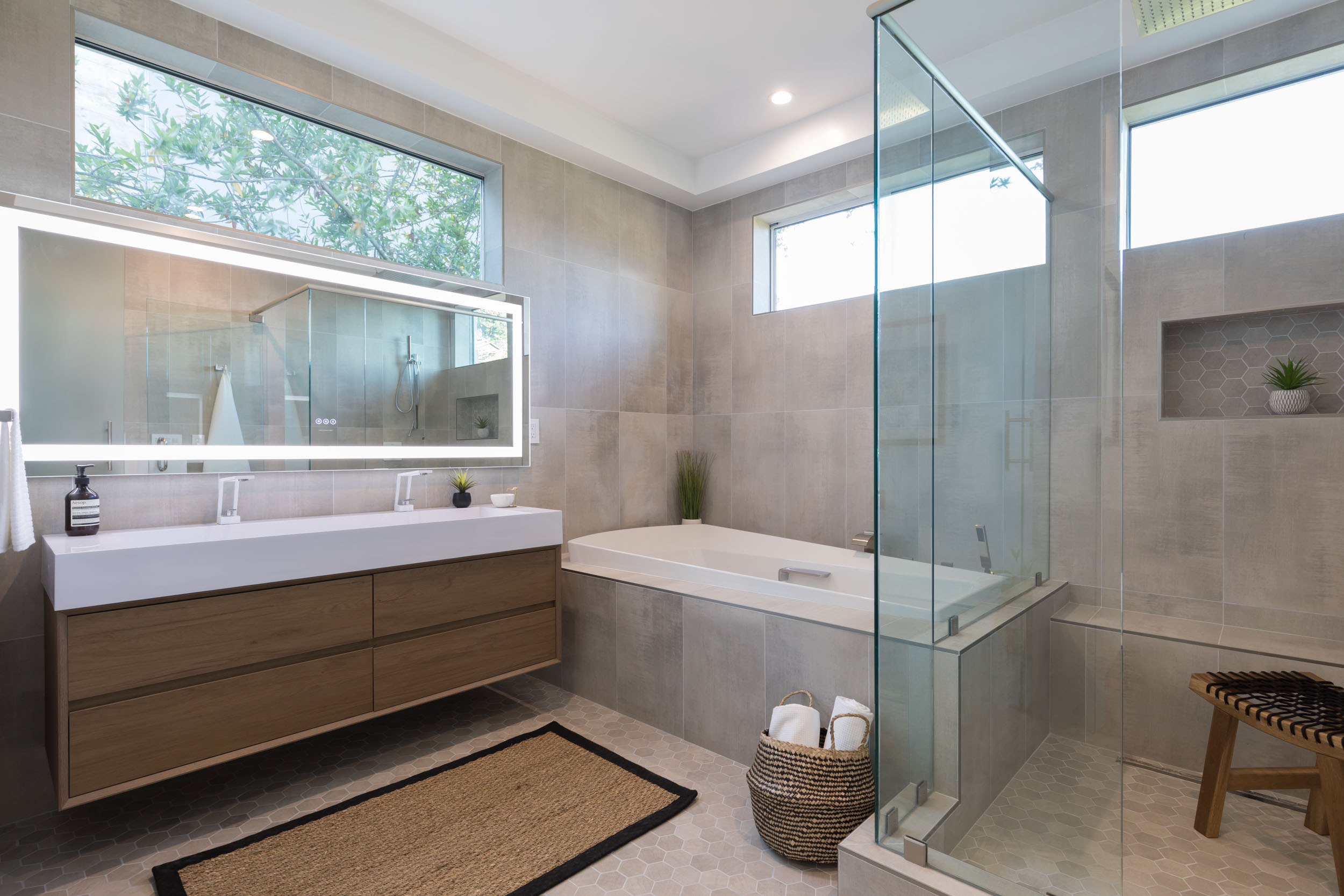 Ilan | Full Home Remodel - 6