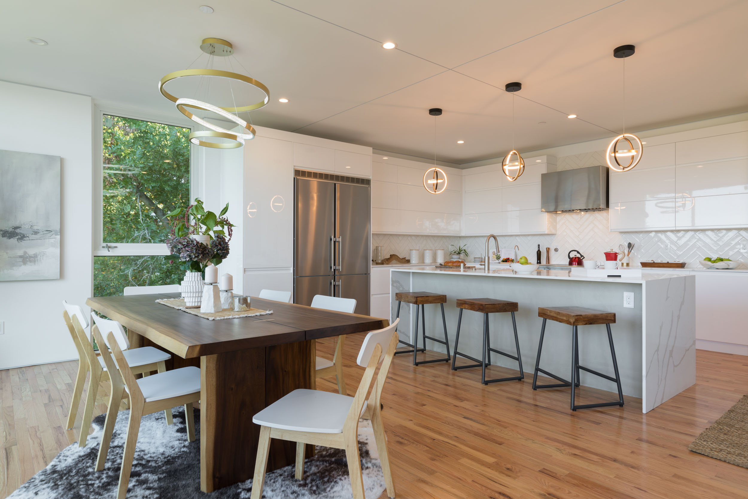Ilan | Full Home Remodel - 15