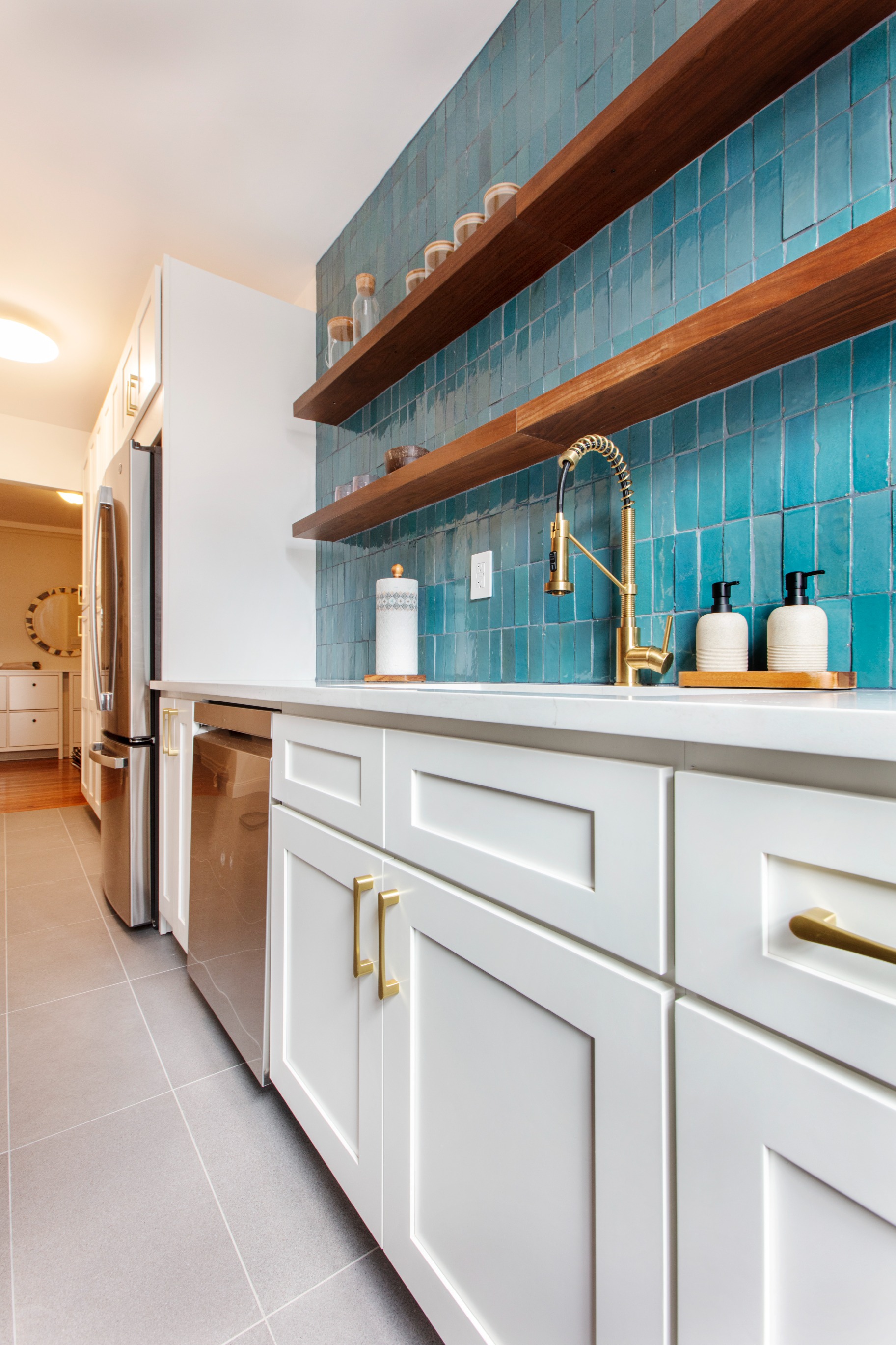 Ion | Handmade tile defines this style - 3