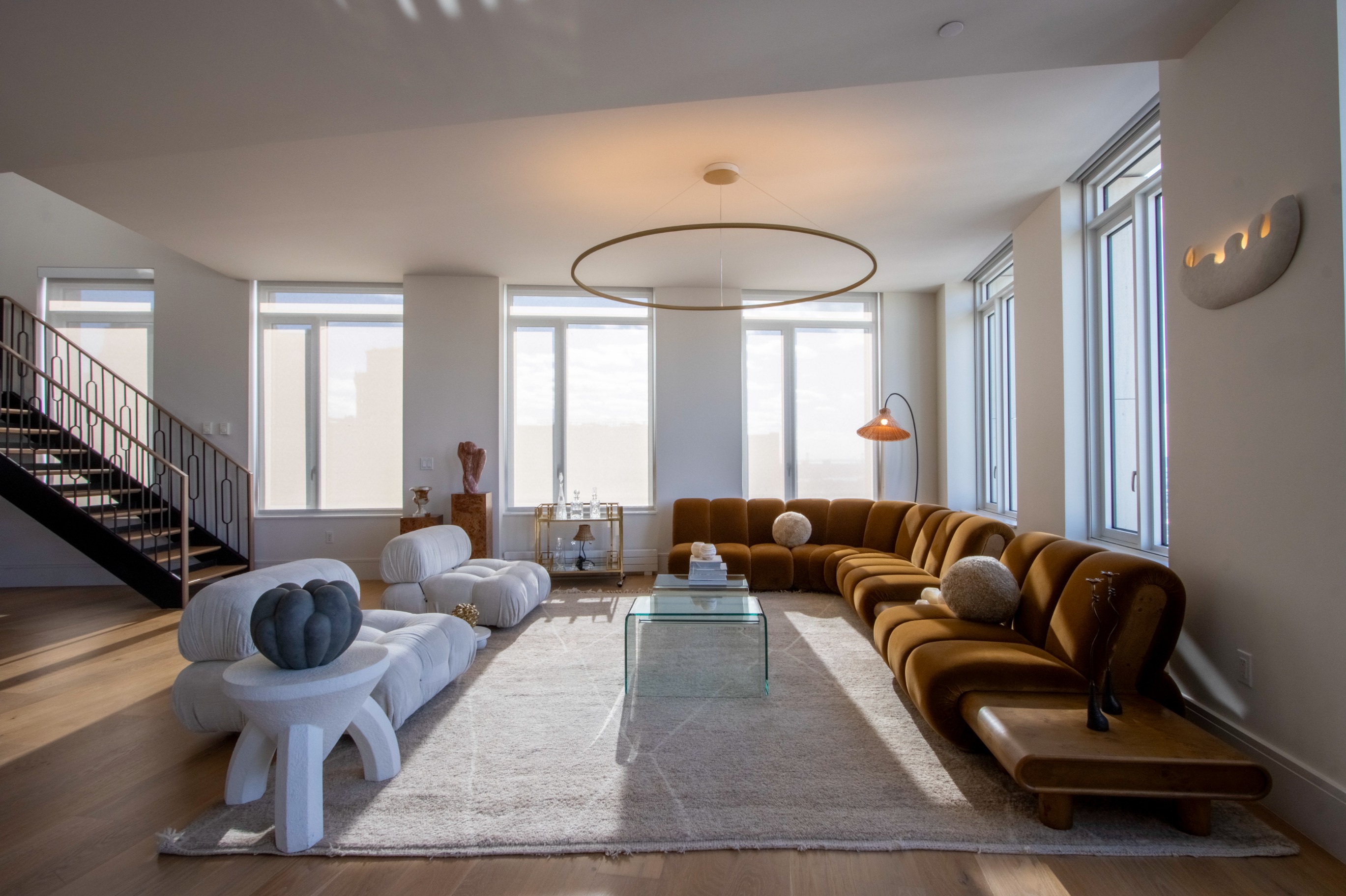 Ion | Dream Home with a View - 9