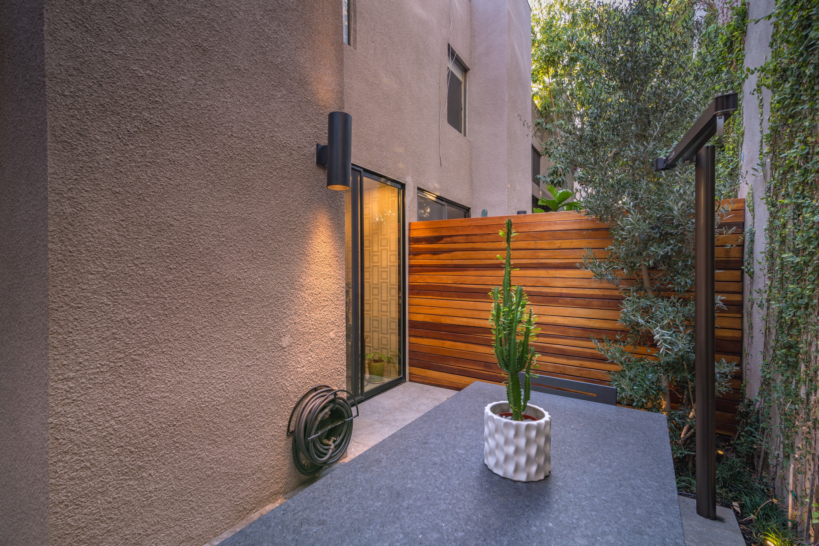 Omri | Hammond Residence - 5