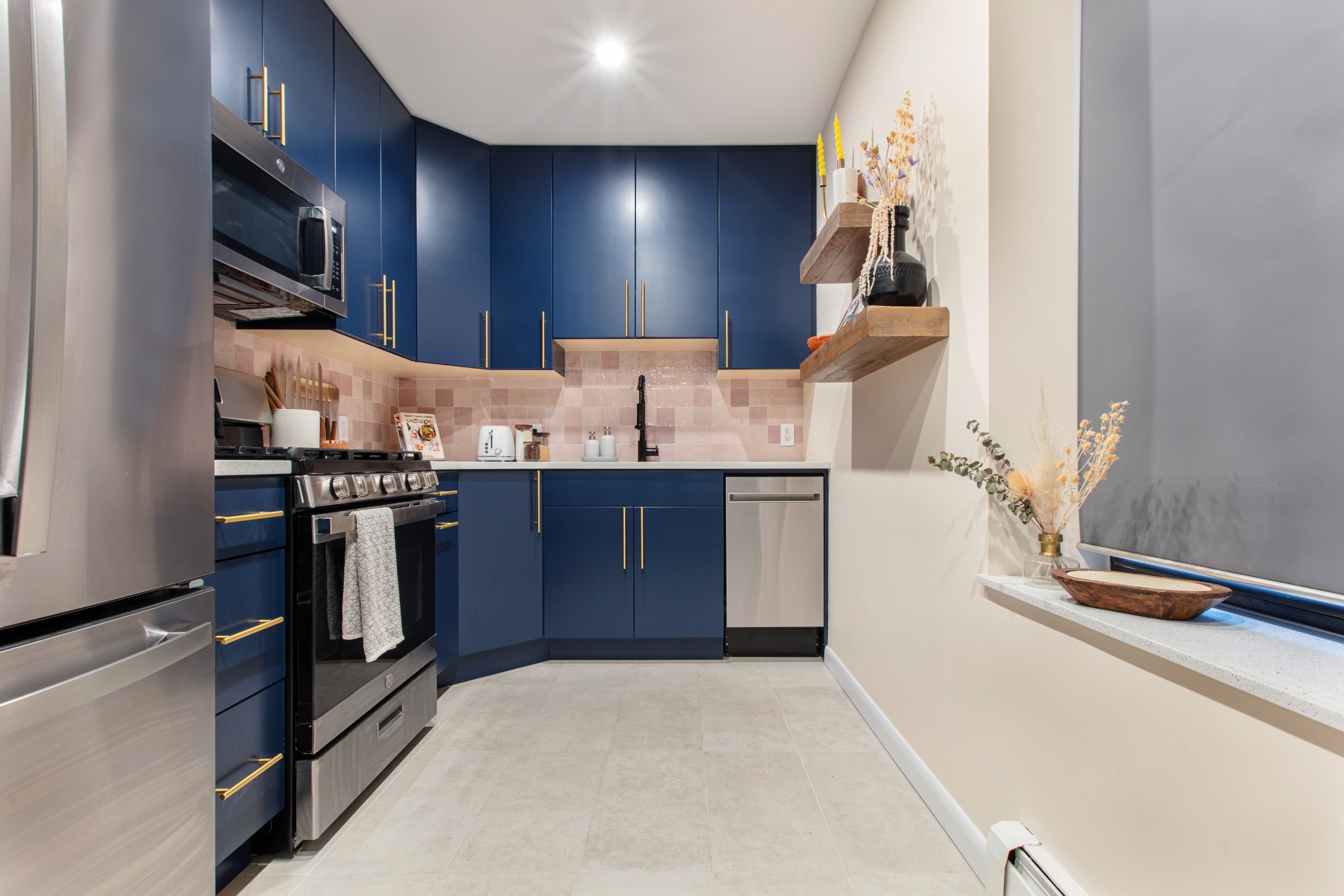 Blue Dream Kitchen