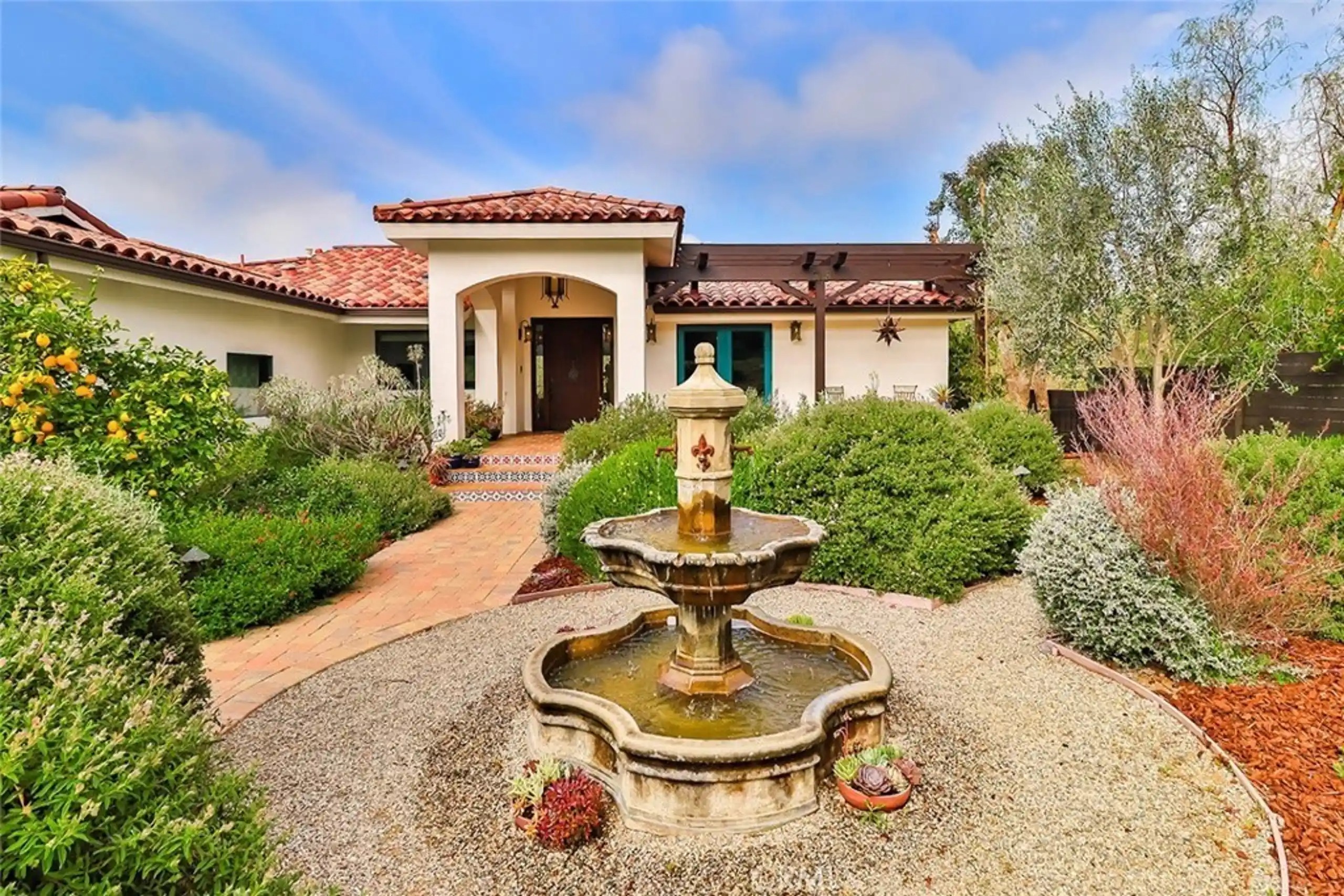 Anna | Agoura Hills Complete Renovation - 2