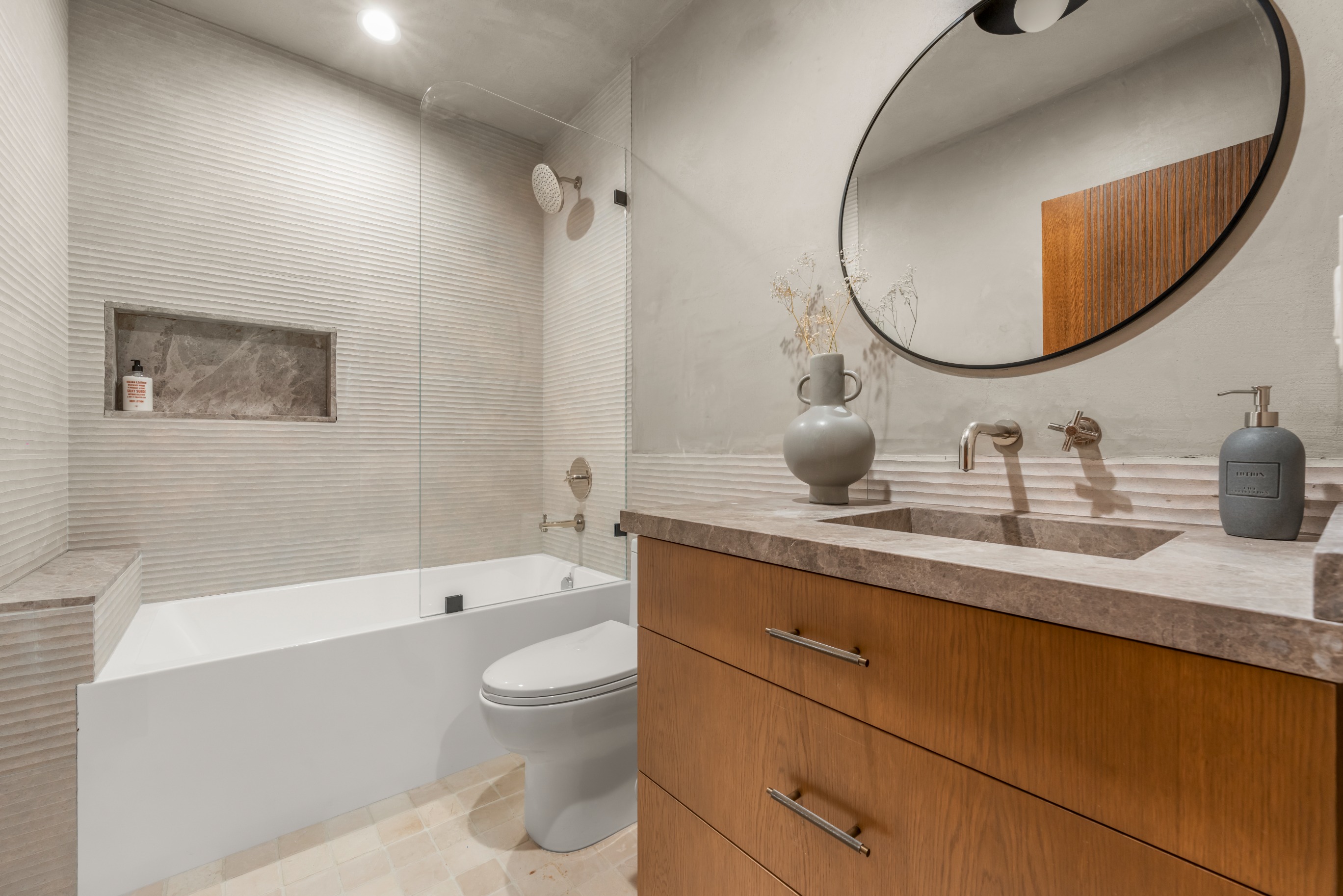 Sahar | Complete Interior + Exterior Remodel - Studio City - 12