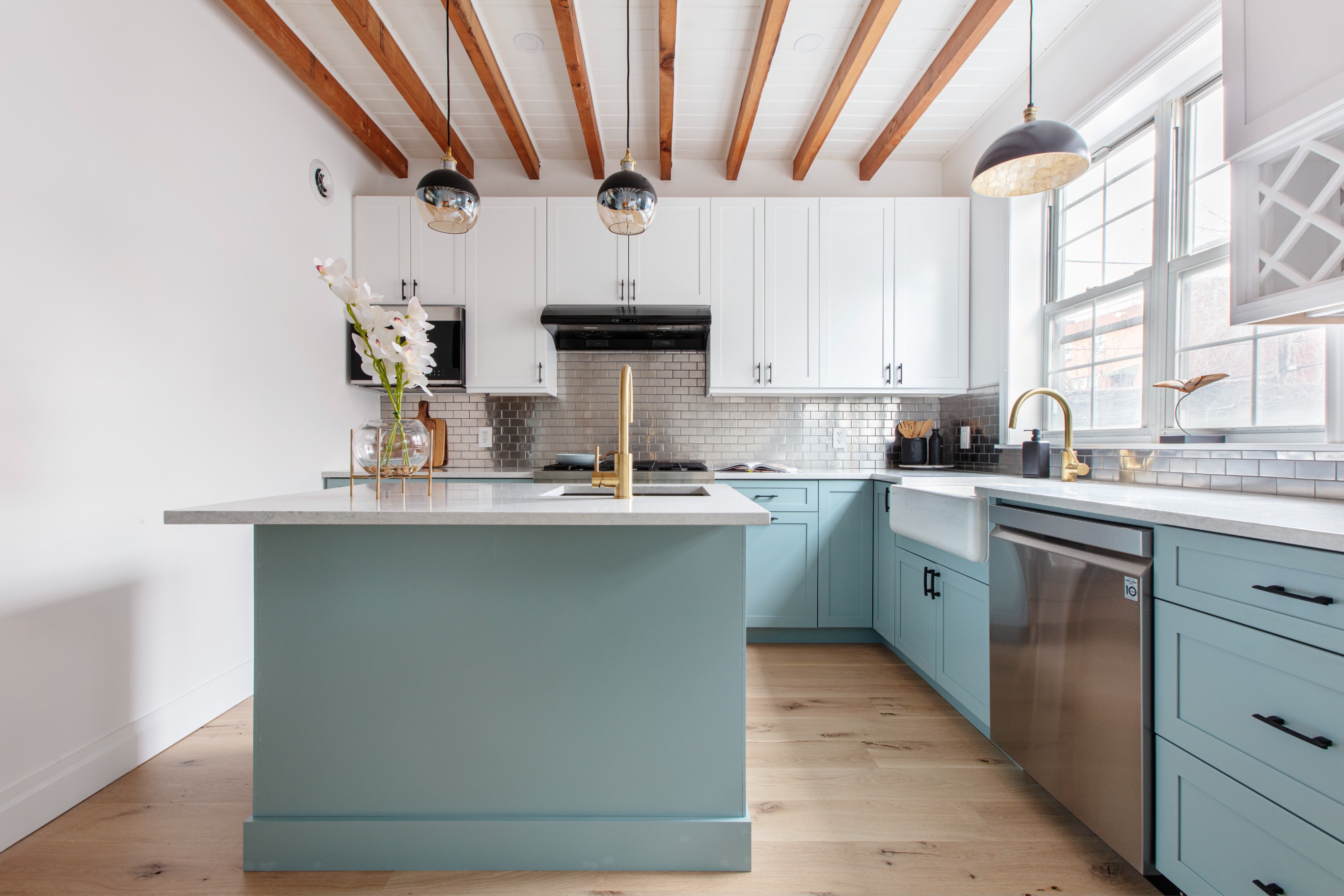 Ion | Beamed Dream   Kitchen - 6