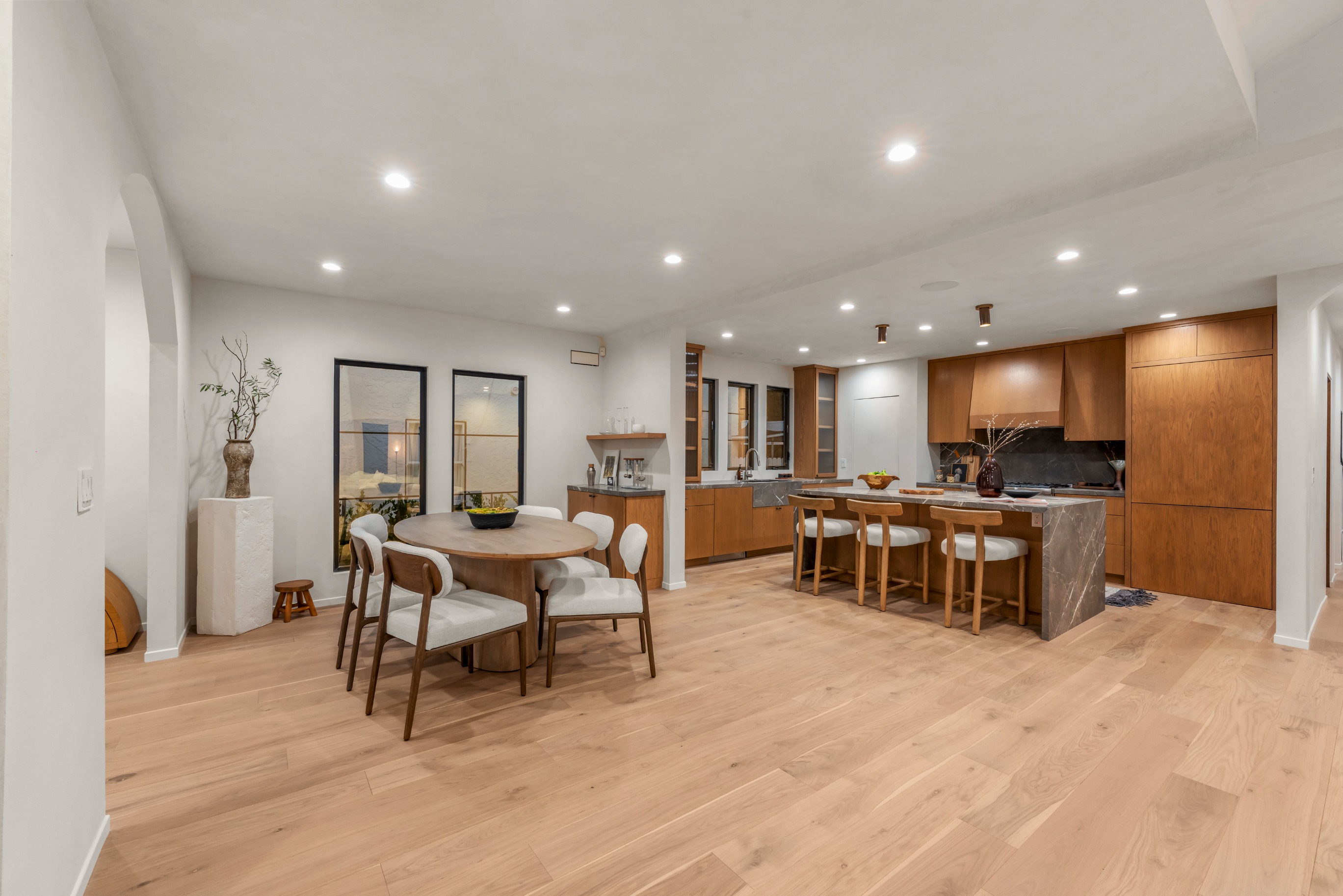 Sahar | Complete Interior + Exterior Remodel - Studio City - 17